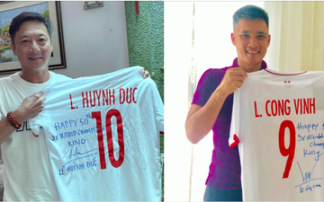Hai huyền thoại Việt Nam tặng quà "Vua bóng đá" thế giới nhân dịp đặc biệt