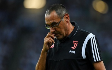 Chính thức: Juventus sa thải HLV Maurizio Sarri