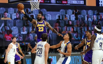 LeBron James ghi 31 điểm nhưng Los Angeles Lakers vẫn kéo dài chuỗi thua liên tiếp