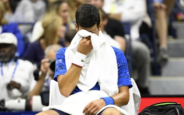 Novak Djokovic, tay vợt toàn diện nhất nhưng không bao giờ là nhà vô địch quốc dân