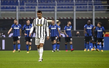 Ronaldo "im lặng", Juventus thua chóng vánh trận Derby d'Italia
