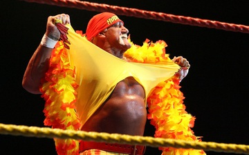Huyền thoại Hulk Hogan úp mở khả năng tái xuất tại sự kiện đặc biệt của WWE
