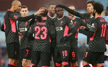 Liverpool thắng đậm Aston Villa mất toàn bộ đội hình một vì  phải đi cách ly