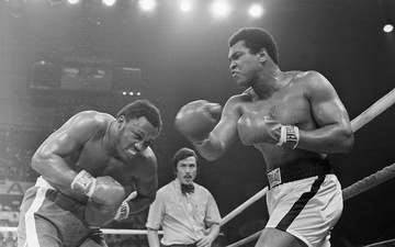 Nhớ về "Thrilla in Manila": Trận chiến lịch sử đẩy Muhammad Ali và Joe Frazier cận kề với cái chết