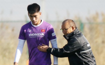 HLV Park Hang-seo nghiêm khắc sửa từng lỗi nhỏ cho U23 Việt Nam trước trận gặp U23 Myanmar