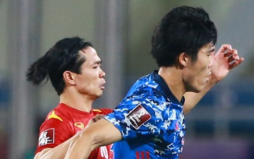 Công Phượng bất lực trước ngôi sao Arsenal ở trận Việt Nam thua Nhật Bản