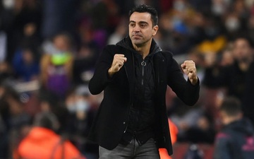 Huyền thoại Xavi ra mắt, Barcelona thắng hú vía derby Catalunya