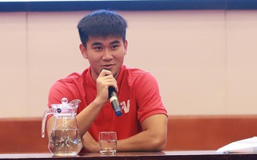 Cầu thủ trẻ Việt Nam được học cách trả lời phỏng vấn, sử dụng mạng xã hội