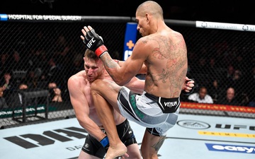 "Cơn ác mộng của Israel Adesanya" Alex Pereira hạ đẹp đối thủ bằng đòn gối bay trong trận ra mắt UFC