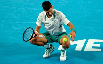 Novak Djokovic trả giá đắt sau trận thắng Raonic