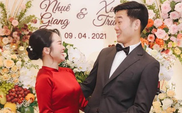 Xuân Trường gọi video cho vợ sắp cưới khi ngồi hát cùng anh em, Nhuệ Giang biểu cảm gây chú ý