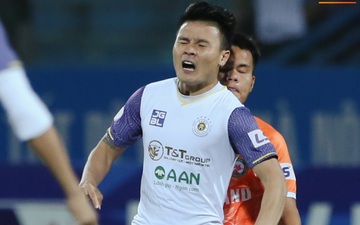 Quang Hải bất lực trước cựu cầu thủ Viettel, không thể cứu thầy Park thoát khởi đầu tệ