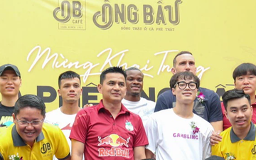 Nghề tay trái kiếm thu nhập "khủng" của Văn Toàn và hội cầu thủ Việt
