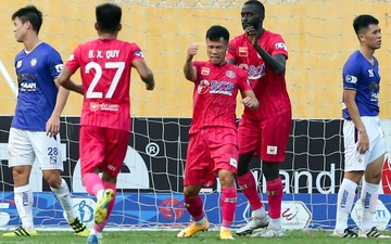 Tổng hợp highlight vòng 12 V.League 2021: HAGL vững ngôi đầu BXH, Phan Văn Đức không thể một mình "gánh team" SLNA