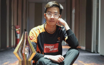 Sao Esports Việt bất ngờ đăng status bóng gió về vụ nghệ sĩ Hoài Linh chưa chuyển 13 tỉ đồng tiền từ thiện