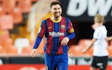 Messi đá hỏng phạt đền nhưng vẫn hóa người hùng nhờ có đồng đội hỗ trợ sửa sai