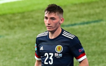 Scotland thiệt hại nặng nề trước trận cầu sinh tử với Croatia: Sao trẻ Billy Gilmour dương tính với Covid-19