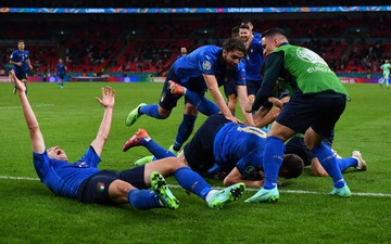 Thắng nghẹt thở Áo với tỷ số 2-1 ở hiệp phụ, Italia vào tứ kết Euro 2020
