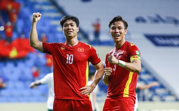 Thắng đậm Indonesia 4-0, tuyển Việt Nam vững vàng trên ngôi đầu bảng G
