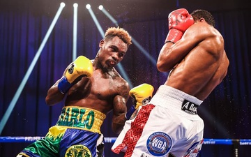 Jermell Charlo vs Brian Castano: Chiến thắng mở ra vương triều tại hạng dưới trung thế giới