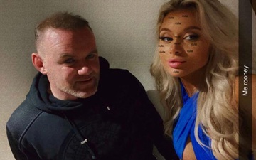 Rooney hoang mang vì bị lộ ảnh thân mật cùng gái lạ trong khách sạn