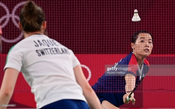 Video Nguyễn Thùy Linh có trận thắng đi vào lịch sử trước tay vợt Thụy Sĩ tại Olympic Tokyo 2020