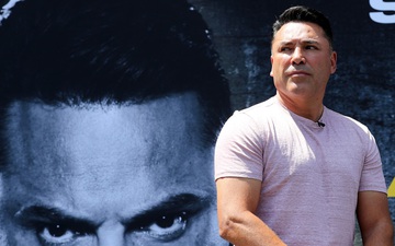 Oscar De La Hoya và sự thật đằng sau lời thách đấu cùng Canelo Alvarez