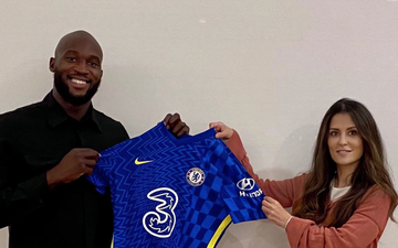 Kỳ chuyển nhượng đỉnh cao của Chelsea: Mua Lukaku với giá chưa đến 4 triệu bảng