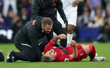 Sao trẻ Liverpool lên tiếng bênh vực cầu thủ khiến mình dính chấn thương kinh hoàng