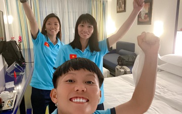 Tuyển nữ Việt Nam hào hứng khi đặt chân đến Dubai