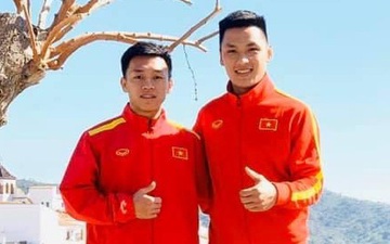 Ngắm loạt ảnh thời học sinh cắp sách đến trường của 2 người hùng futsal Việt Nam