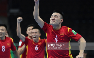 Video giây phút vỡ òa: Châu Đoàn Phát ghi bàn giúp futsal Việt Nam vượt qua vòng bảng World Cup