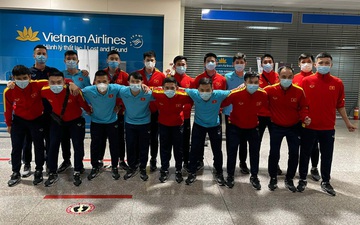 Đội tuyển futsal Việt Nam an toàn về nước sau hai ngày di chuyển