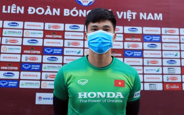 Thủ môn Văn Hoàng giữ kín thông tin mật của ĐT Việt Nam trước trận gặp ĐT Trung Quốc