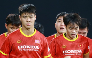 Hàng thủ tan hoang, chuỗi 17 trận bất bại sân nhà của tuyển Việt Nam bị thách thức