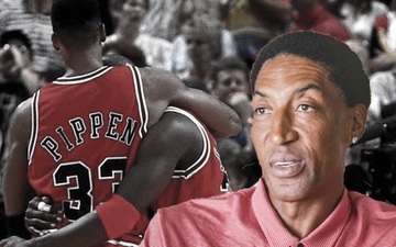 Scottie Pippen “ước ao” mình từng gần gũi với Michael Jordan hơn