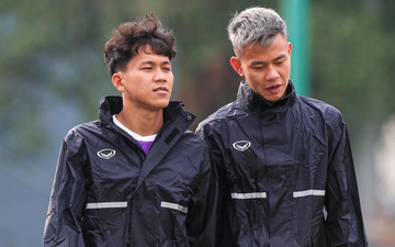 U23 Việt Nam tập buổi đầu tiên chuẩn bị cho U23 Đông Nam Á