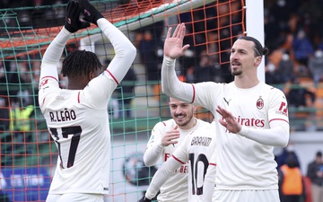 Ibrahimovic giúp AC Milan trở lại ngôi đầu Serie A
