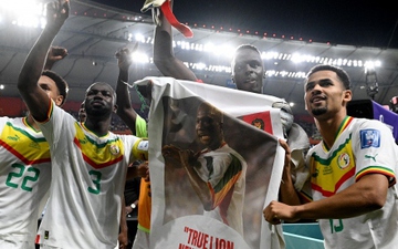 Senegal ăn mừng cuồng nhiệt khi vượt qua vòng bảng World Cup 2022