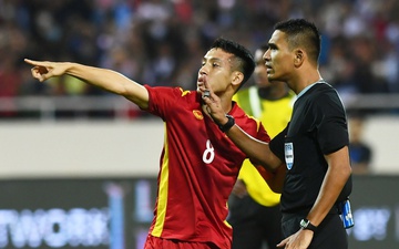 Tuấn Hải, Hùng Dũng phát hiện sự cố trận Việt Nam vs Dortmund