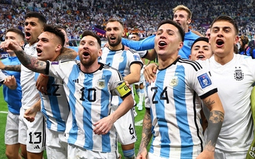 Messi và đồng đội vỡ oà cảm xúc khi Argentina vào bán kết World Cup 2022