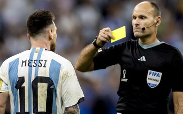 Messi nổi cơn thịnh nộ, yêu cầu FIFA đuổi trọng tài không đủ trách nhiệm