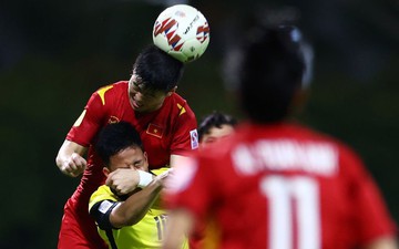 Việt Nam - Malaysia: Tuyển Malaysia 'chơi dao hai lưỡi'