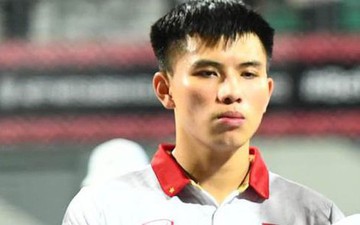 Thanh Bình được AFF công nhận năng nổ nhất trận Singapore 0-0 Việt Nam