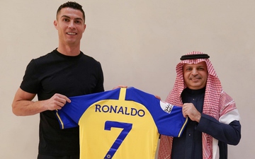 CHÍNH THỨC: Ronaldo gia nhập Al Nassr