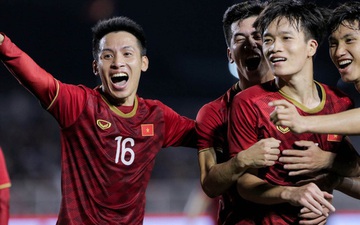 Bổ sung 3 cầu thủ trên 23 tuổi cho bóng đá nam SEA Games 31: Công Phượng, Quang Hải hay Hùng Dũng? 