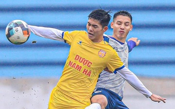 Hà Nội FC hoà Nam Định trong ngày vắng Quang Hải