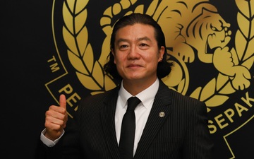 HLV Kim Pan-gon ra mắt tuyển Malaysia, hứa "dùng tinh thần để vực dậy tiềm năng"