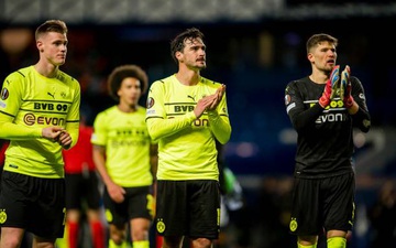 Bị Rangers cầm hòa ở lượt về, Dortmund dừng bước tại vòng 1/16 Europa League