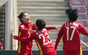 Video: Hai bàn thắng lịch sử giúp ĐT nữ Việt Nam thẳng tiến đến World Cup 2023